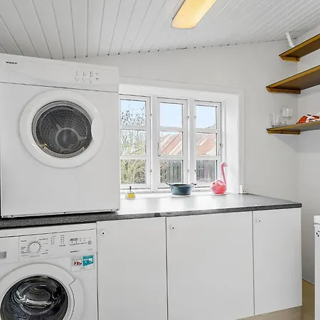 Ferienhaus Gorgeous In With Wifi *