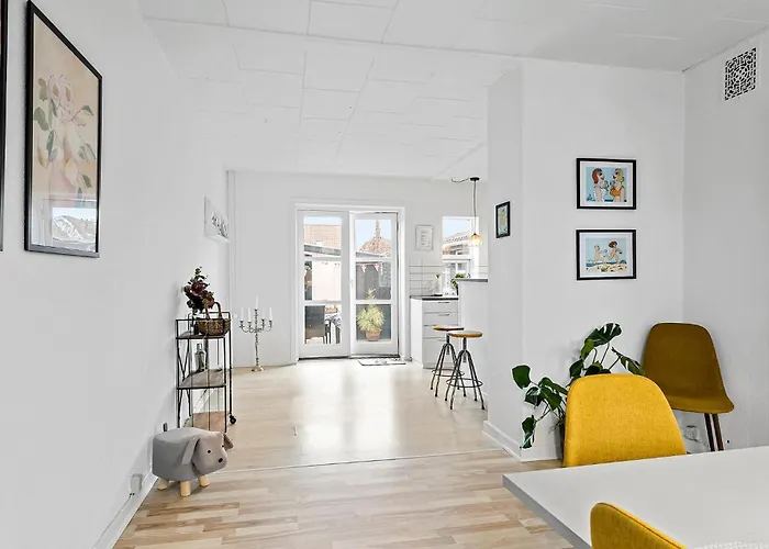 Gorgeous In With Wifi *